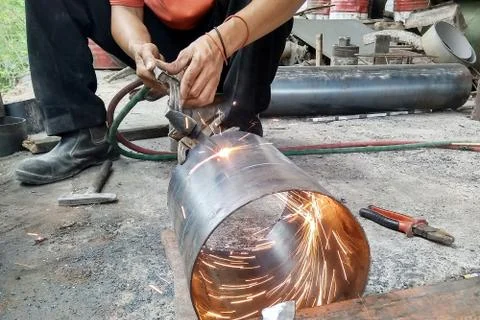 How to use cutting torch Stockfoto's