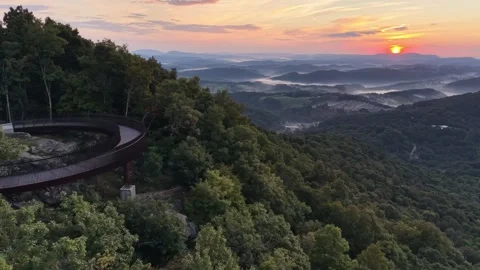 Howard knob skybridge above boone nc Stock-Footage 345994085