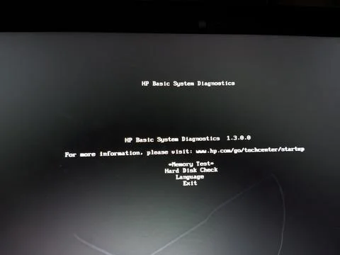 Hp Laptop displaying system alert message, memory test passed. Stock Photos