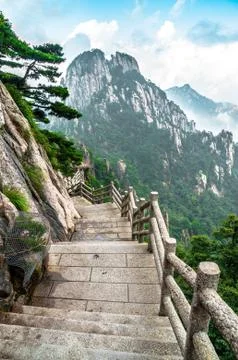 Huangshan mountain path Stock Photos