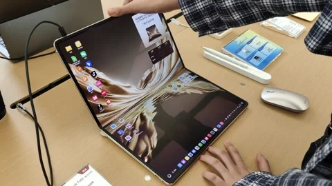 Huawei Foldable Screen Laptop Experience in Shenzhen, China Stock-Footage 344128305