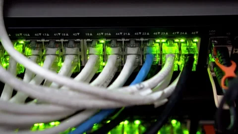 Hub Cable Network Close-up Ethernet Cables Connected to Modem Information and 库存影片 334586757