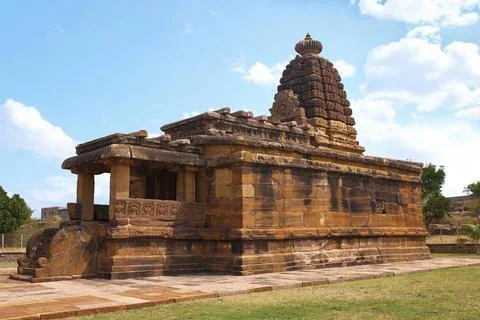 Hucchimalli Gudi, Mad Malli s temple, Aihole, Bagalkot, Karnataka, India. ... Stock Photos