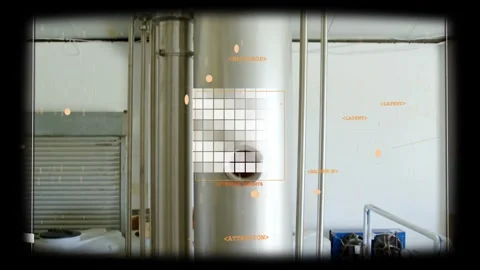 HUD centering on plant column, detecting dark port, calibrating as view pulling Video stock 334112139