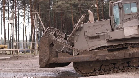 Huge bulldozer Stock Footage 99179097