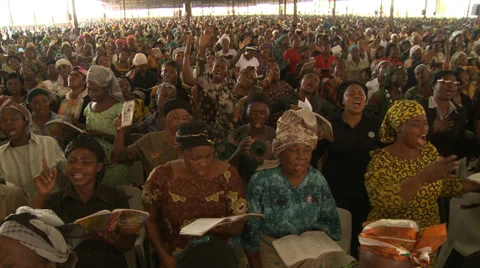 Huge congregation singing, Nigerian mega church Stock Footage