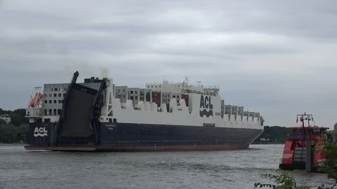 Huge container ship on the Elbe Stock Footage 98159528