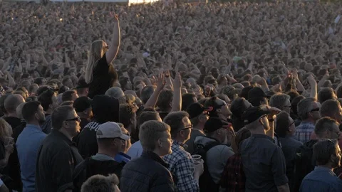 Huge crowd at concert #1 Video stock 113100968