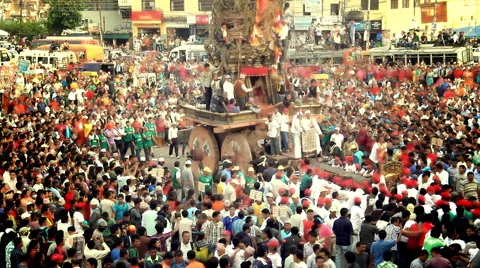 Huge Crowd Pushes Macchindranāth in Kathmandu, Nepal Stock Footage 49571460