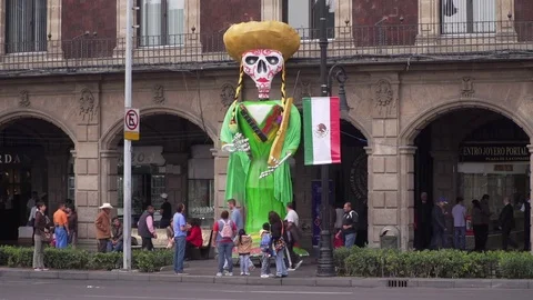 Huge day of the dead statue in mexico city  Stock Footage 84812121