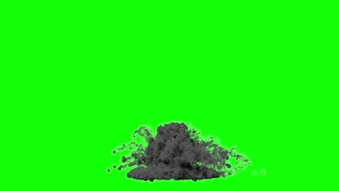 Huge explosion with black smoke isolated on green screen 스톡 동영상 168795201