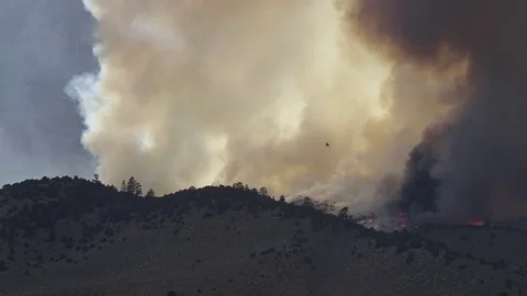 Huge Fire, California Stock-Footage 83148050