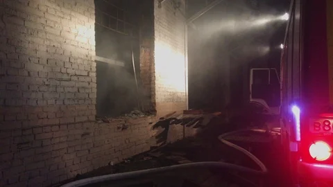 A Huge Fire Engulfs an Occupied Six Story Apartment Building in Yonkers, New Stock Footage 118538601
