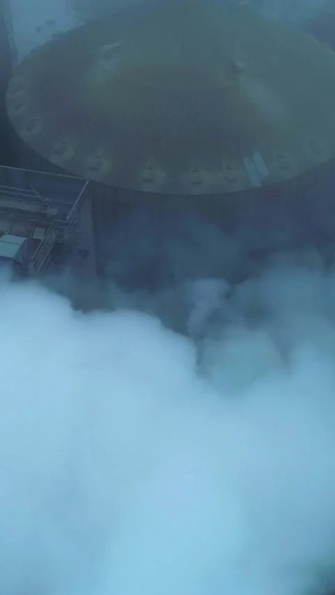 Huge functioning agribusiness plant for grain storage and processing. Stock Footage 280716771
