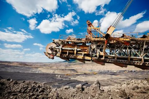 Huge mining machine in the coal mine Stock-Fotos
