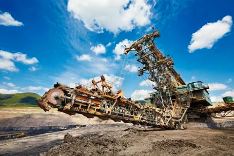 Huge mining machine in the coal mine Stock-Fotos
