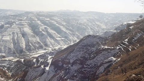 Huge  mountain in the Middle of China Stock-Footage 77176441