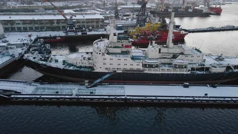 A huge nuclear-powered icebreaker is moored in the northern seaport Stock Footage 144848014