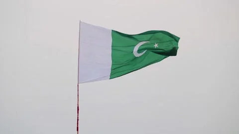 Huge Pakistani flag waving on a pole in slow motion. Stock Footage 160928136