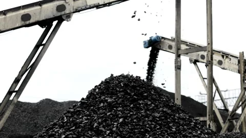 Huge pile of coal mine background being loaded Stock-Footage 334651855