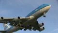 Huge Plane flies overhead HD Footage