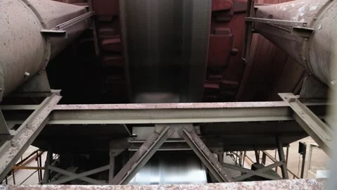 Huge rotating mechanism Stock Footage 131585900
