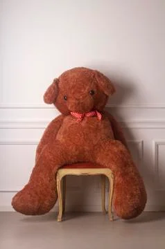 Huge toy bear Stock-Fotos