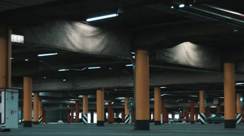Huge underground parking. Video stock 68102120