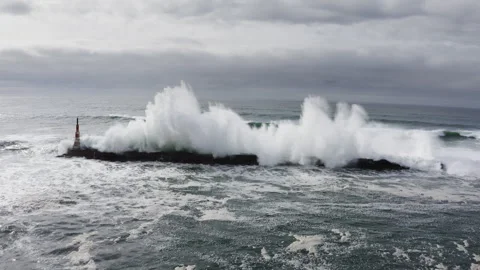 Huge waves crashing over Breakwater during winter storm Atlantic waves washing t Video stock 302945853