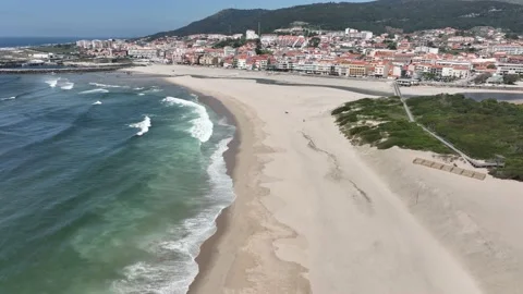 Huge white sand beach on the Atlantic coast of Portugal Stock Footage 201371544