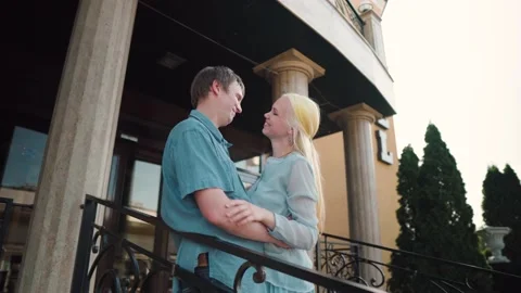 Hugs a young couple. Stock Footage 133312541