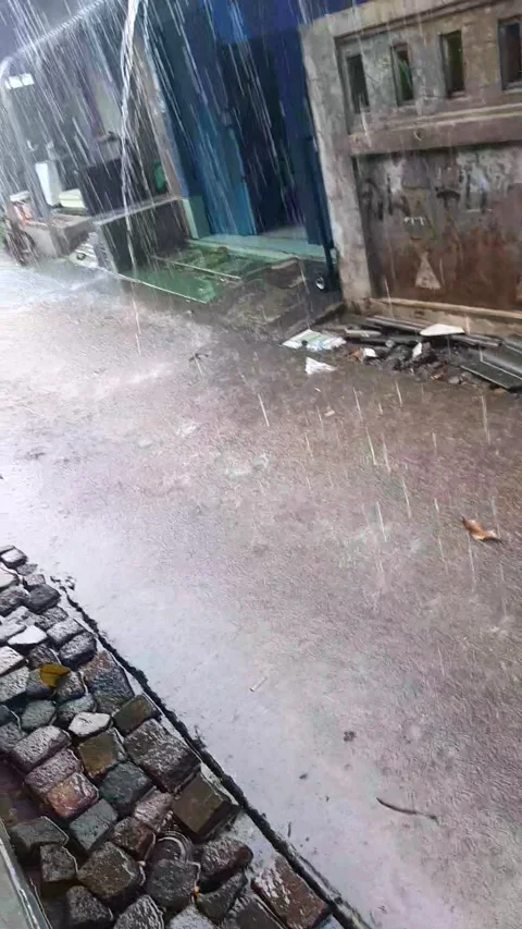 Hujan Stock Footage 177893652