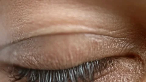 Human Close up eye blinking, Blinking Eyes Vídeos de archivo 277201742