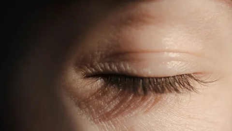 Human eye blinking, closeup Stock Footage 127106643
