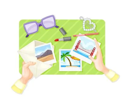 Human Hands Opening Envelope with Postal Card at Table Above View Vector Ilustração Stock