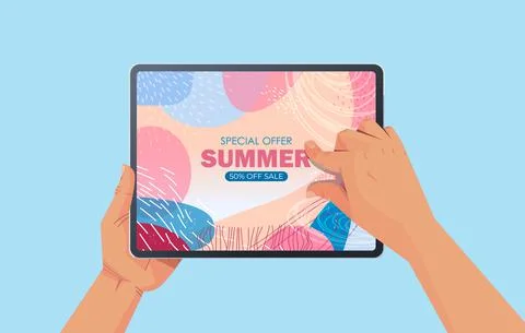 Human hands using tablet pc with summer sale banner flyer or greeting card on Illustrazione stock