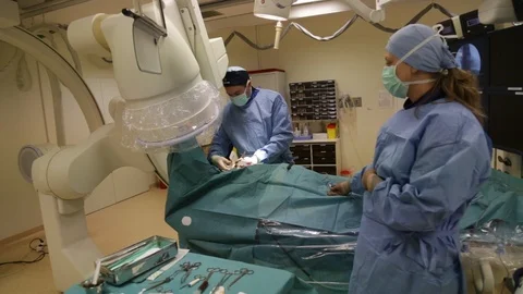 Human head surgery 動画素材 95635968