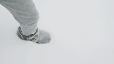 Human walks in deep snow Stock-Footage 116709054