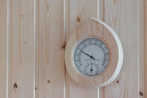 Humidity meter and timer in the sauna room Stockfoto's