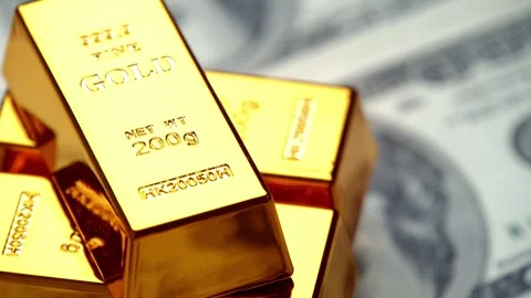 Hundred Dollar Notes Gold Bars Symbolize Investment Success Financial Planning Stock Footage 315354822