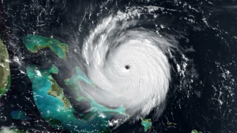 Hurricane Andrew 1992 massive category 5 view from space Vidéo 236654777