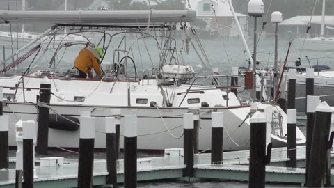 Hurricane coming batten down the hatches Stock Footage 165073569