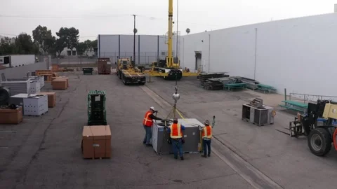 HVAC Rooftop Installation at Commercial Building Vídeos de archivo 346188931