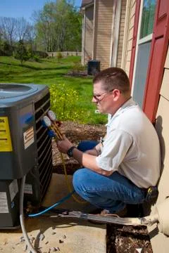 HVAC Tech Working Foto stock