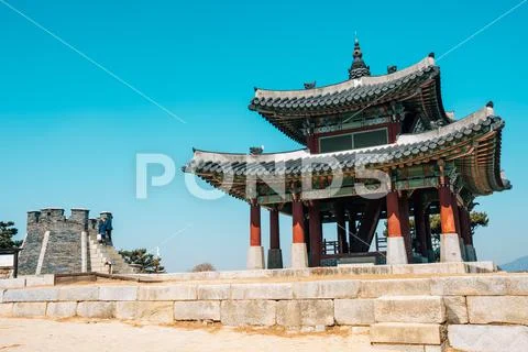 Hwaseong Fortress Seojangdae, Korean traditional architecture in Suwon ...