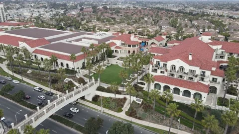 Hyatt Regency Huntington Beach Pull Away Aerial Видео 239972957