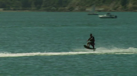 Hydro skiing Stock-Footage 110805