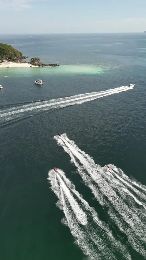 Hydrocycle island view 스톡 동영상 232691727