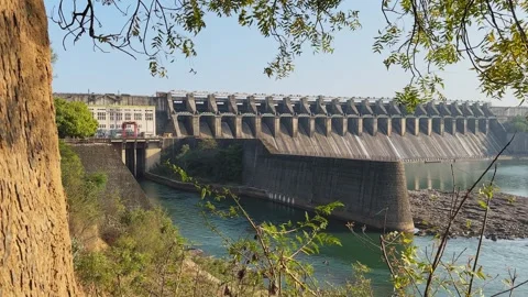 Hydropower Dam Wide View with River 스톡 동영상 331763671