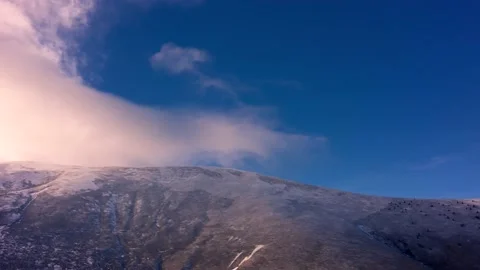 Hyper lapse of clouds moving in green mountain valley, time lapse of weather Stock Footage 160764302